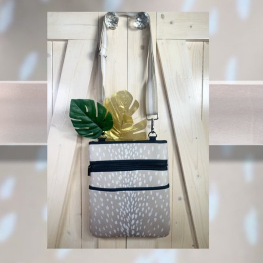 Crossbody Ivory Doe Neoprene Messenger Bag Purse light beige + white deer